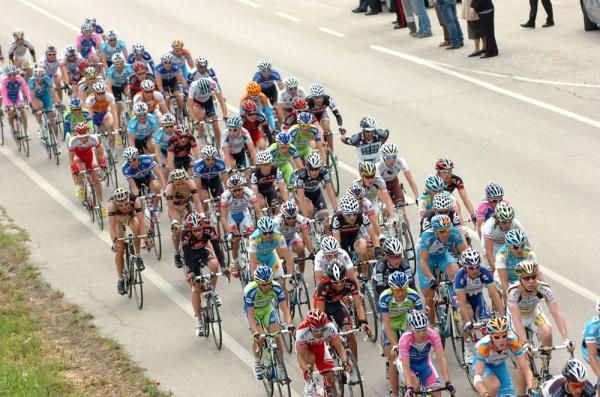 The peloton mis-judged the escape's strength today