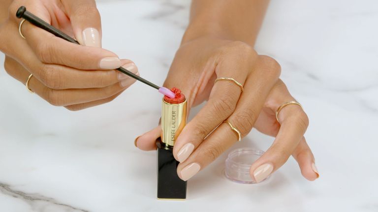 Estee Lauder lipstick makeup hacks