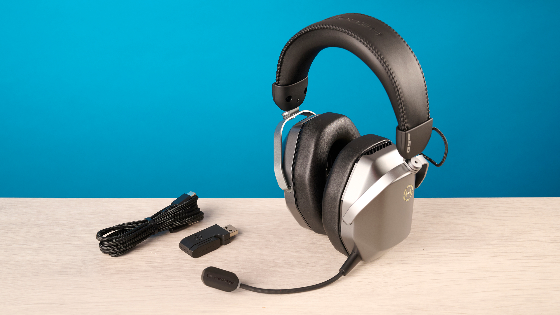 Edifier G5 Max wireless gaming headset