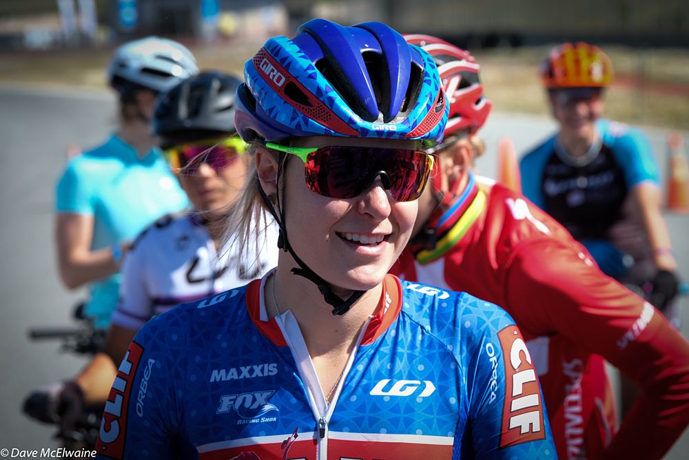 Maghalie Rochette (Clif Pro Team) on the second row of the start