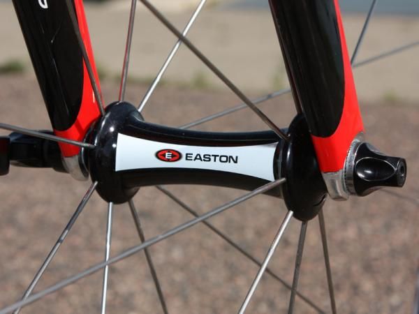 The Easton R4-SL's adjustable bearing preload allows for super silky smooth running &ndash; a feature sadly absent from most hubs these days