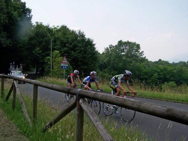 Riders approach the end of the first climb, Colle di Guarda.