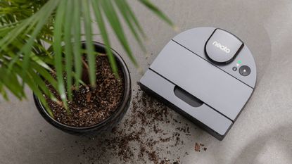 amazon black friday robot vacuum