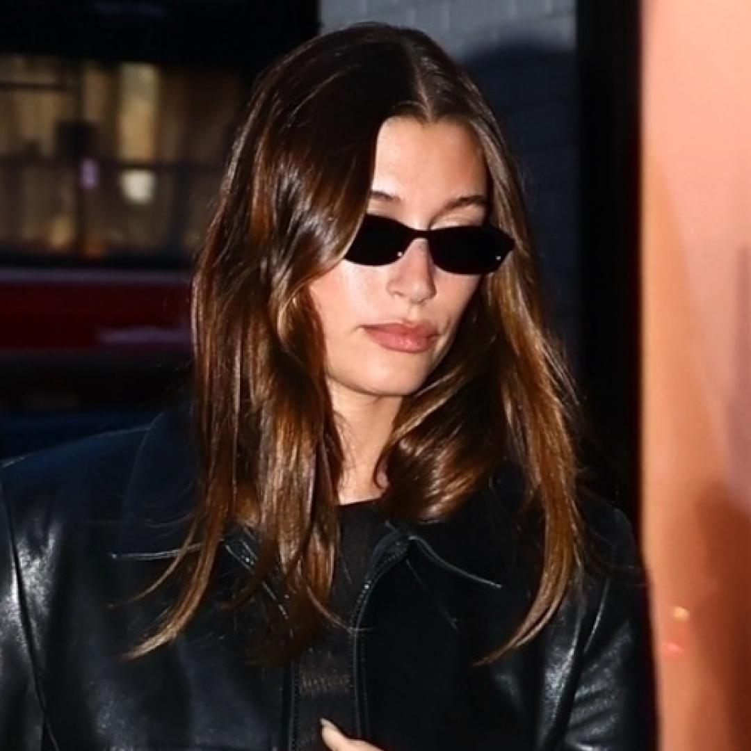 Hailey Bieber, Camila Morrone, and Suki Waterhouse have a girls&#039; night out