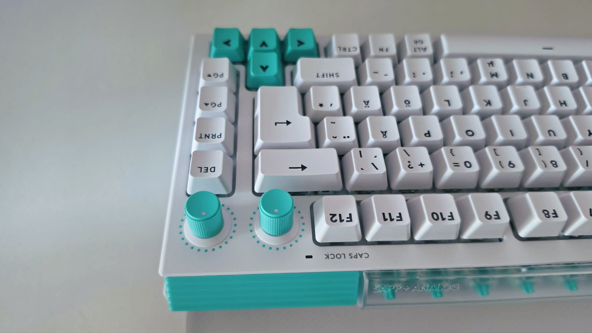 Logitech G512 X