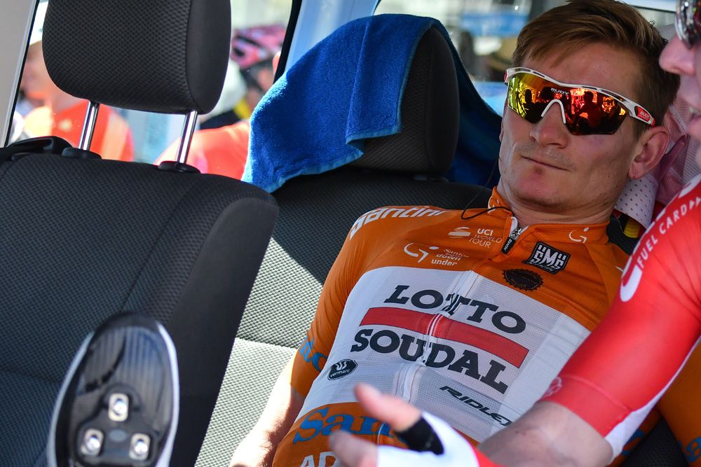 Andre Greipel (Lotto Soudal) stays cool before the stage start