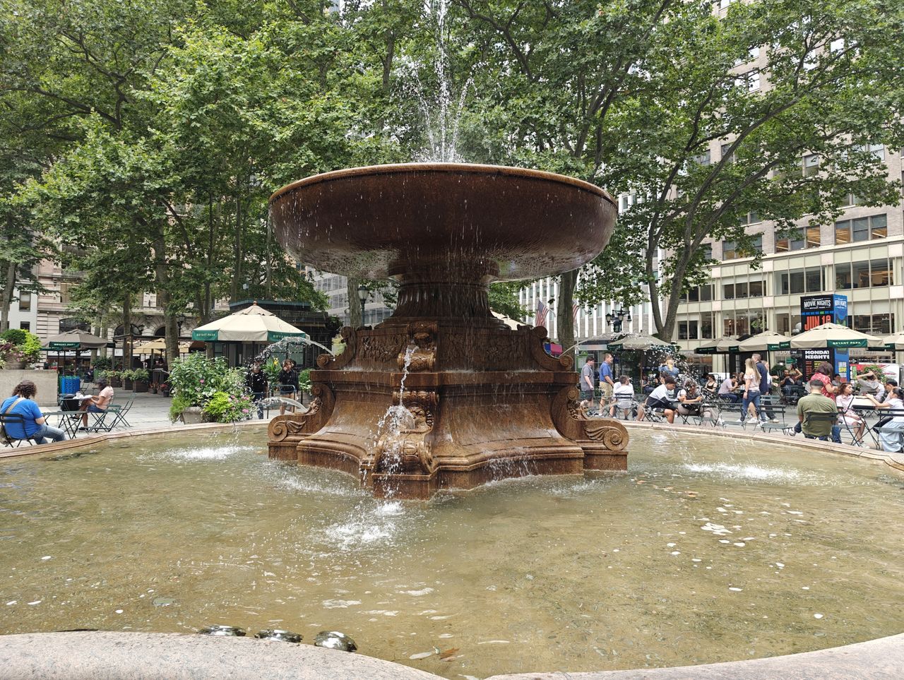 OnePlus Open daytime sample.