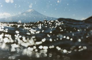 Narahashi Asako, Kawaguchiko, 2003 (from the series half awake and half asleep in the water)