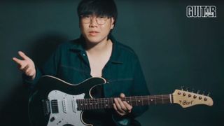 Ruben Wan demos the new Cort guitar