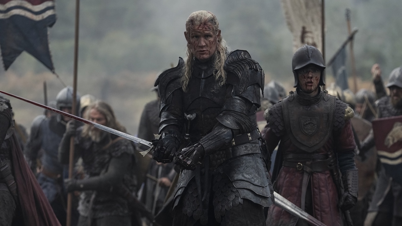 Daemon Targaryen holding sword and leading an army of warriors in House of the Dragon Season 3