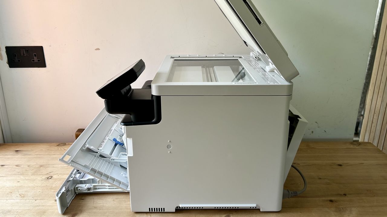 Canon Color imageCLASS MF753Cdw during our review
