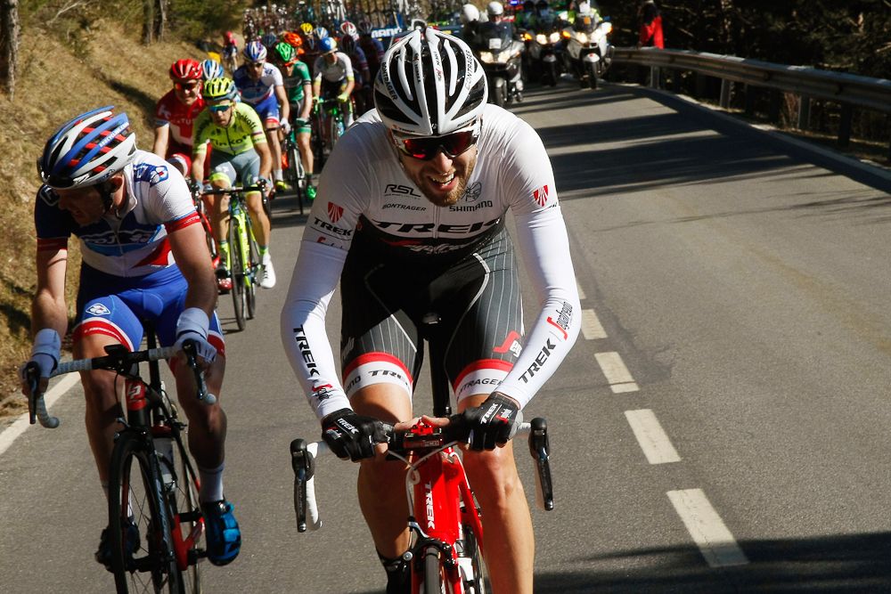 Ryder Hesjedal climbs La Molina