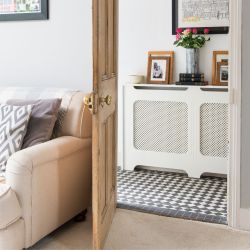 How to isolate a radiator -do it yourself in three steps | Ideal Home