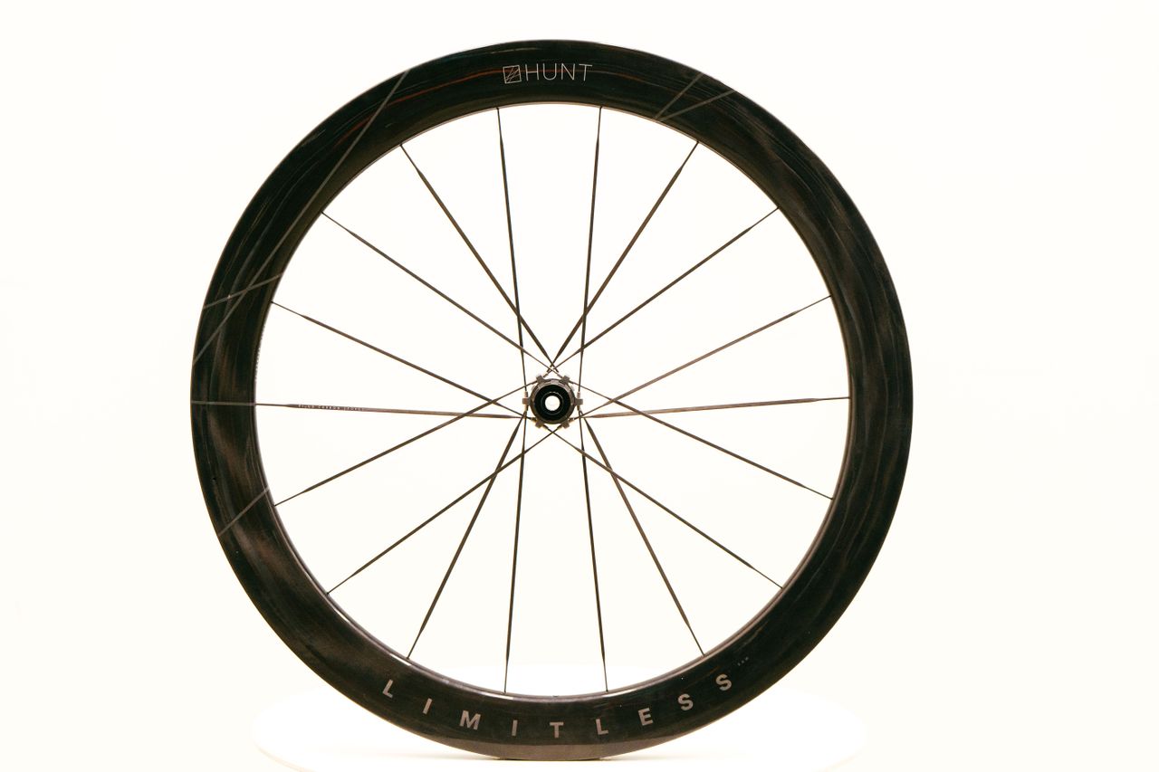 Hunt Limitless 5AM Carbon Spoke