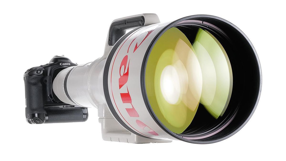 Ultra-rare, $100,000 Canon EF 1200mm lens going up for sale