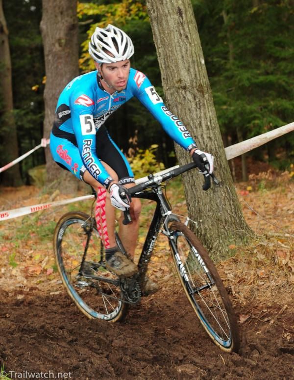Craig Richey (Renner Custom XC Team) looked comfortable in the mud