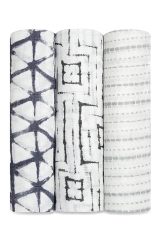 baby blankets with black and white pattern