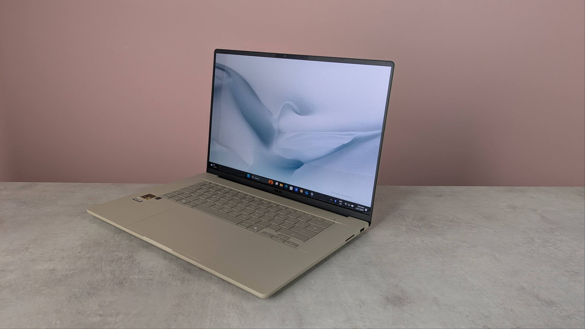 Asus Zenbook A16