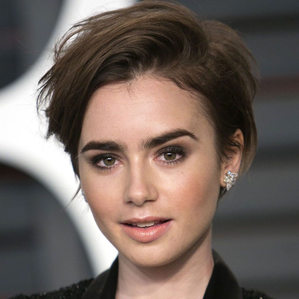 Short Hair News Lily Collins Cuts Her Bob Into a Pixie Haircut  Glamour