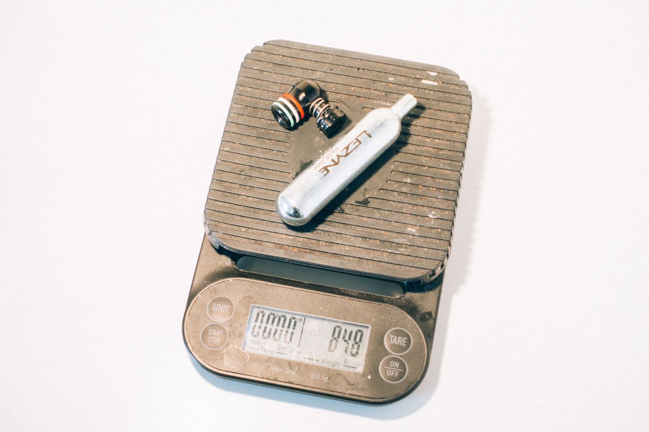 co2 inflators vs mini pumps