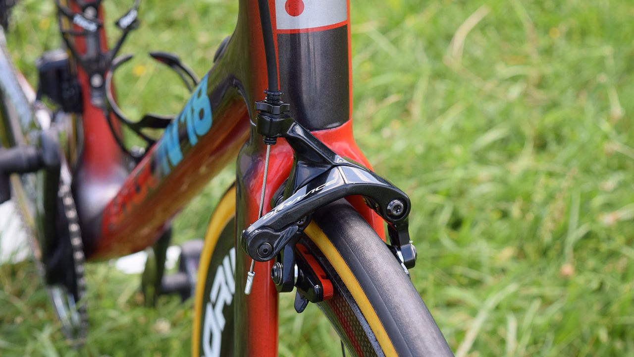 Shimano Dura-Ace R9100 brakes provide the stopping power for Fuglsang