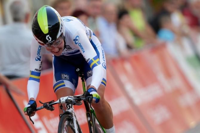 Emma Johansson (Orica-AIS) finishes in third place, enough to retain her overall lead