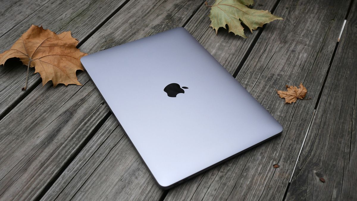 MacBook Air vs. MacBook Pro 2022 | Laptop Mag