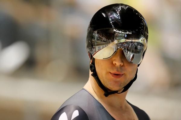 Simon Van Velthooven (New Zealand)