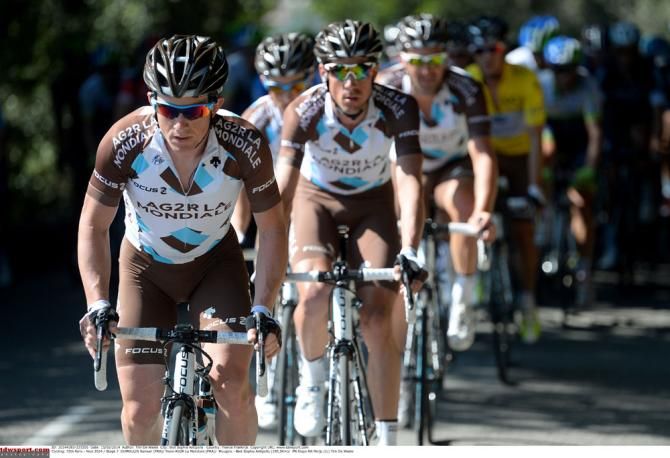 AG2R control the front of the peloton