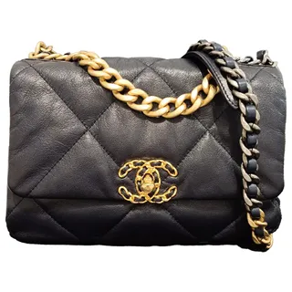 Chanel, Chanel 19 Leather Handbag