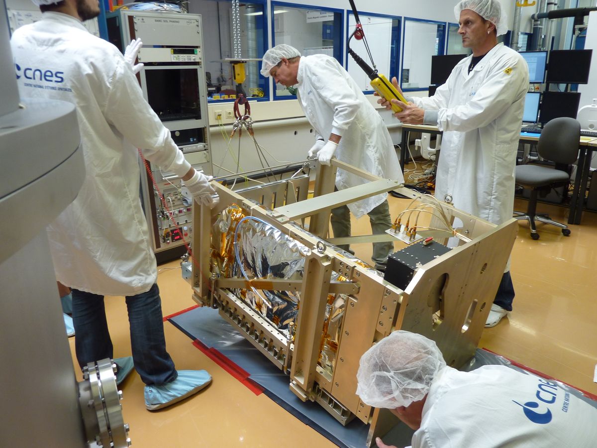 Atomic Clock Will Fly to Space Station in 2016 | Space