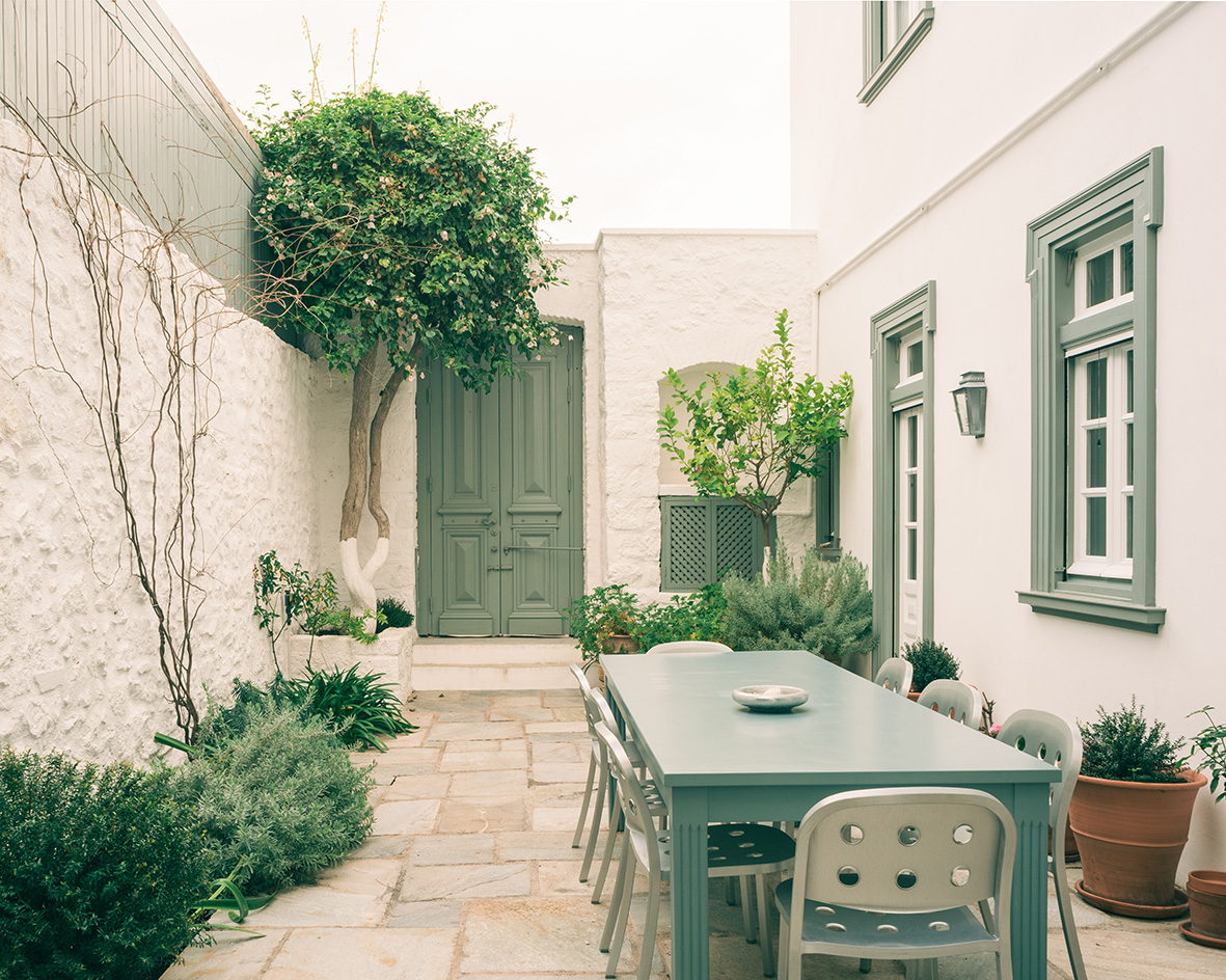 Plaka House by Local Local