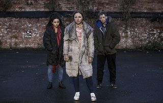 Harley, Peri Lomax and Dean are Homeless in Hollyoaks.