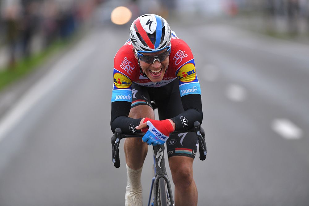 Bob Jungels (Deceuninck-QuickStep) takes a solo victory at Kuurne-Brussel-Kuurne