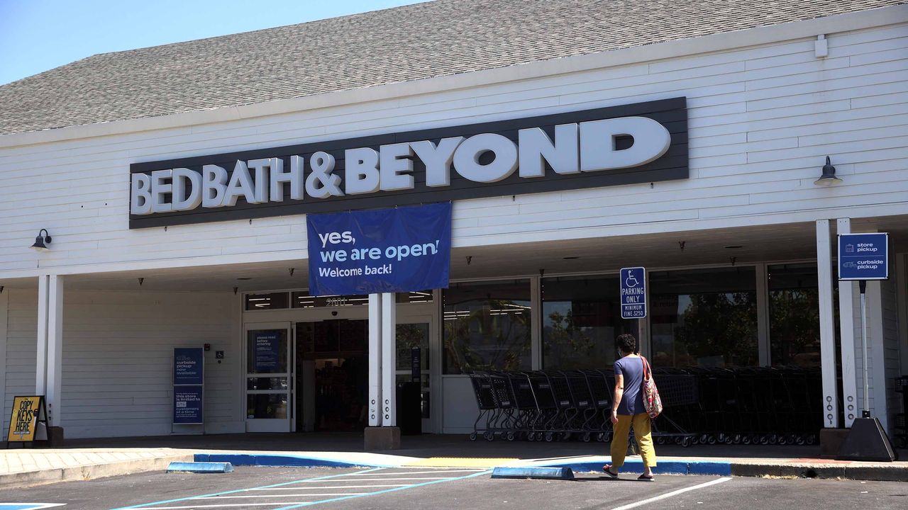 A Bed Bath &amp;amp; Beyond store