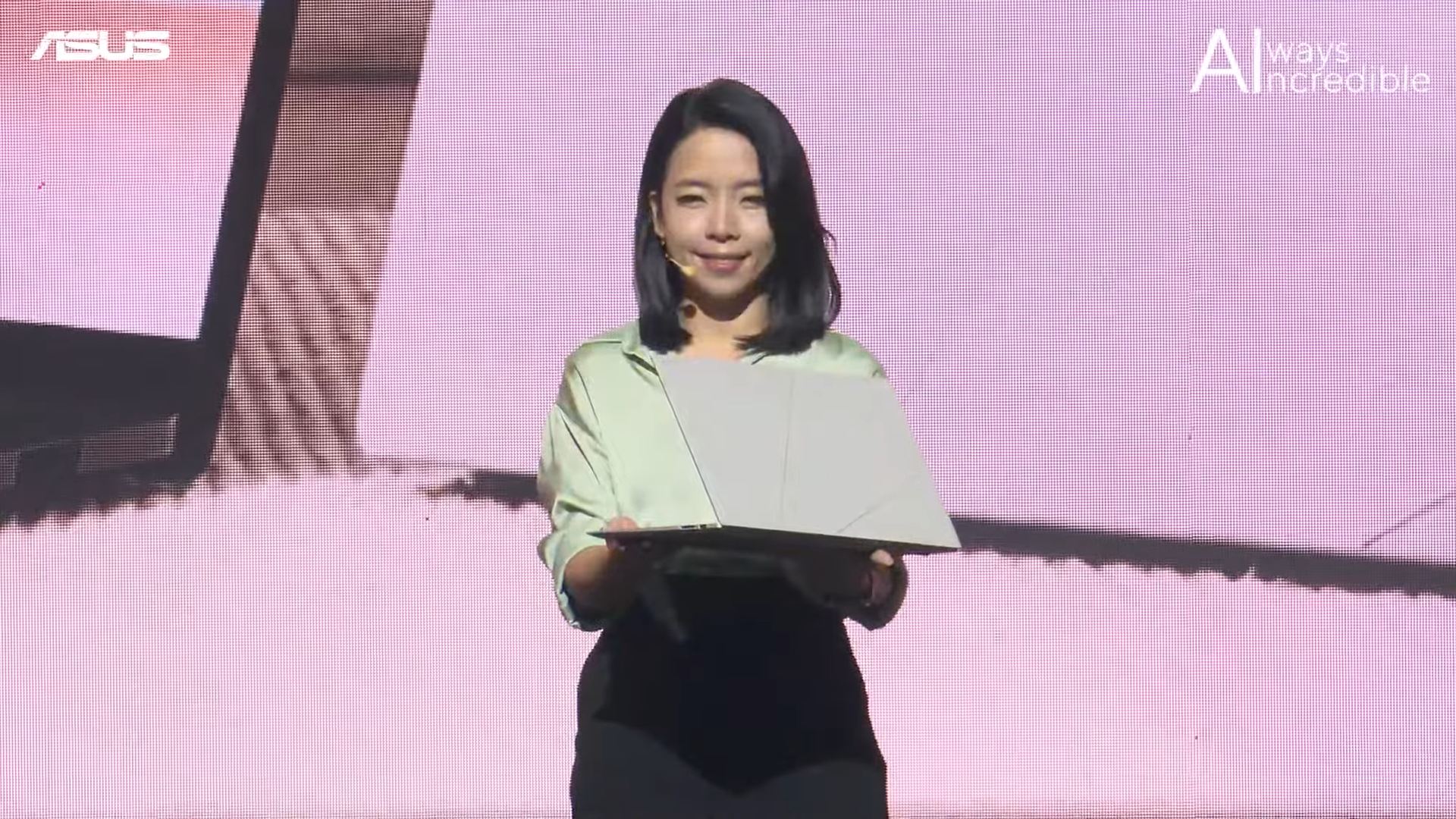Asus утверждает, что ее Zenbook S16 превосходит MacBook по мощности и портативности: вот почему я думаю, что Asus прав