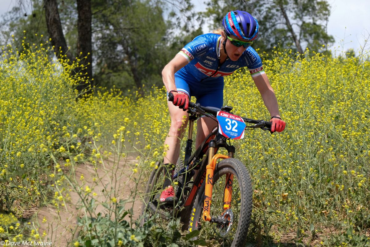 Catharine Pendrel (Clif Pro Team) riding to a third place finish