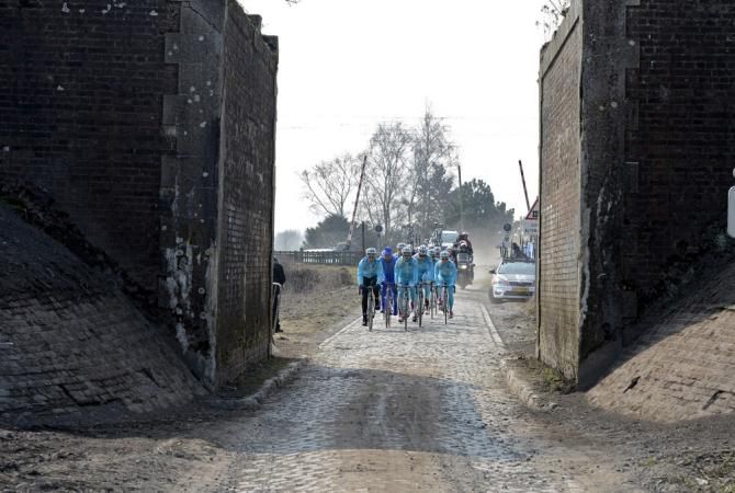 The Astana squad out on the Paris-Roubaix pav&eacute;