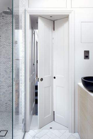 Small bathroom layout ideas folding door