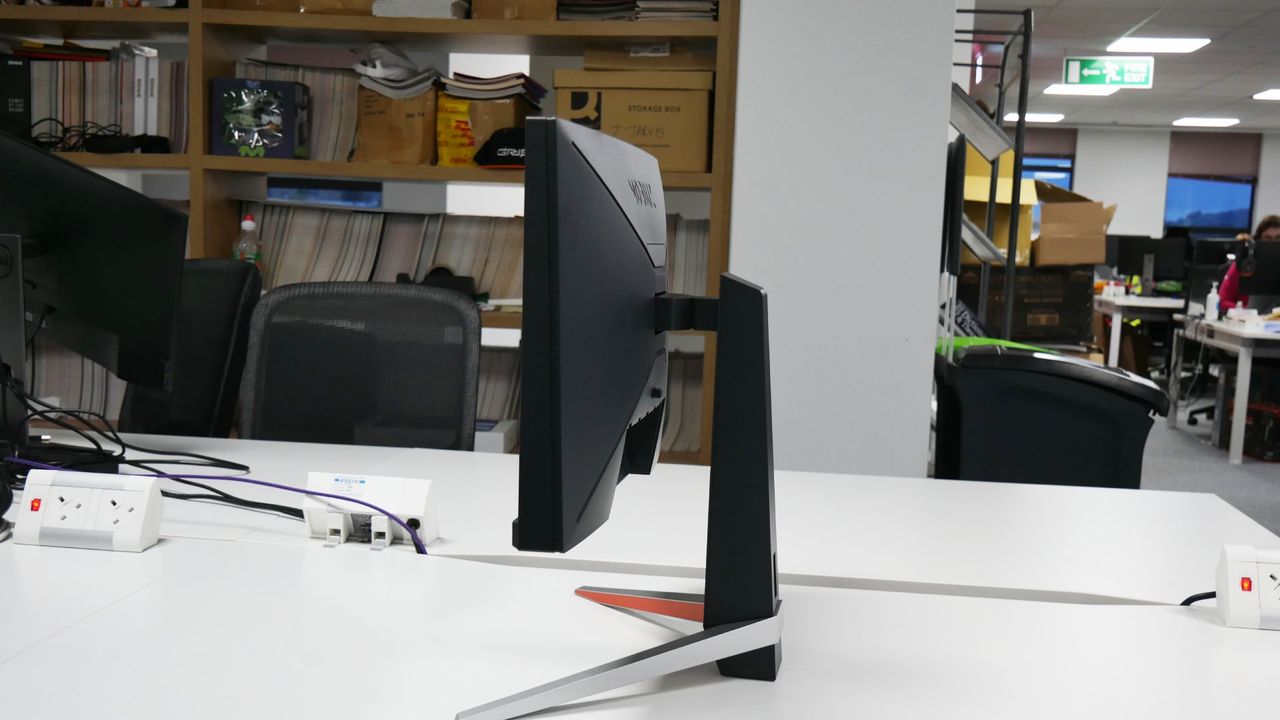 BenQ Mobiuz EX240