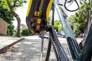 Mavic-shoe-and-pedal