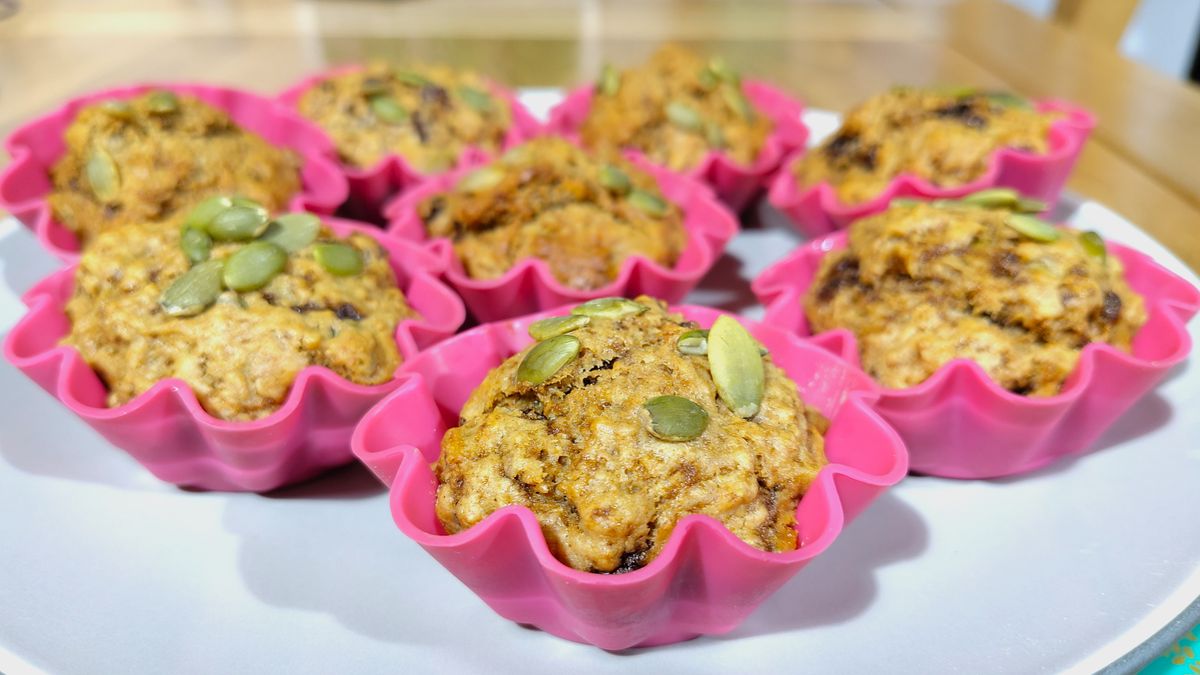 Baked air fryer breakfast muffins on plate