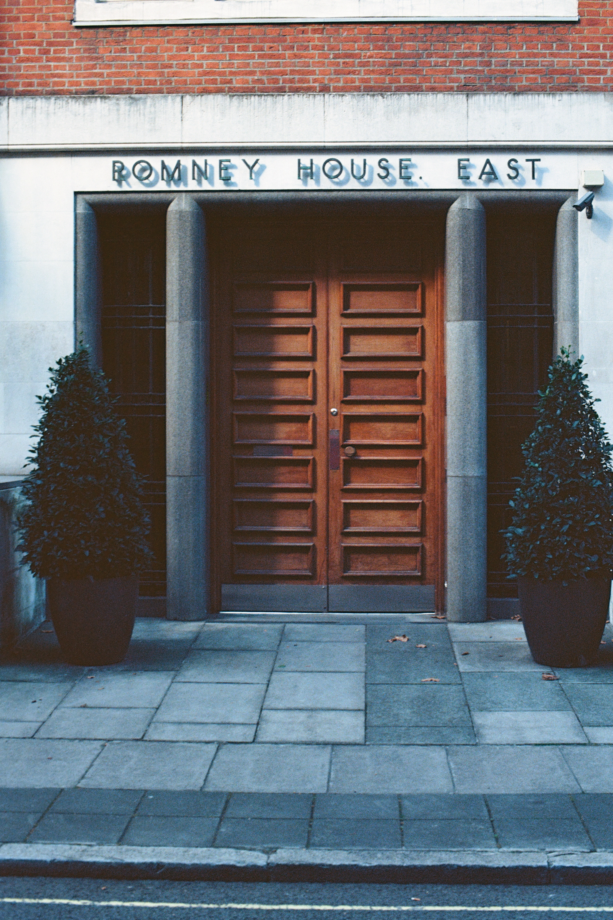 Sample image of Kodak Ektar 100 35mm film, showing vivid colors and ultra-fine grain