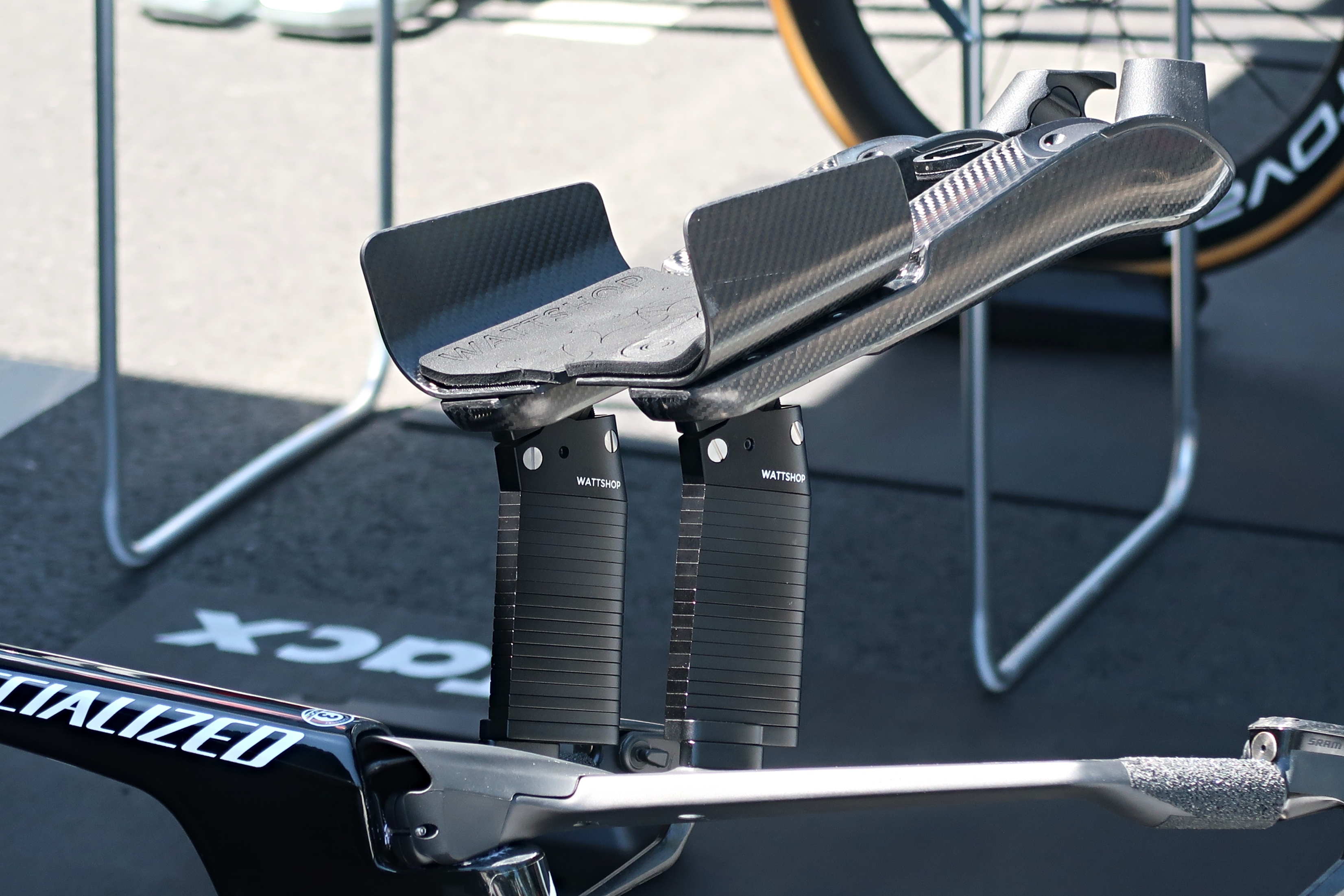 Time trial extensions with a tall stem height