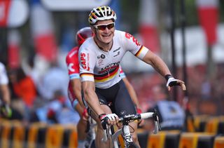 Andre Greipel had to wait to the very end but the German claimed his stage win on the Champs-Élysées