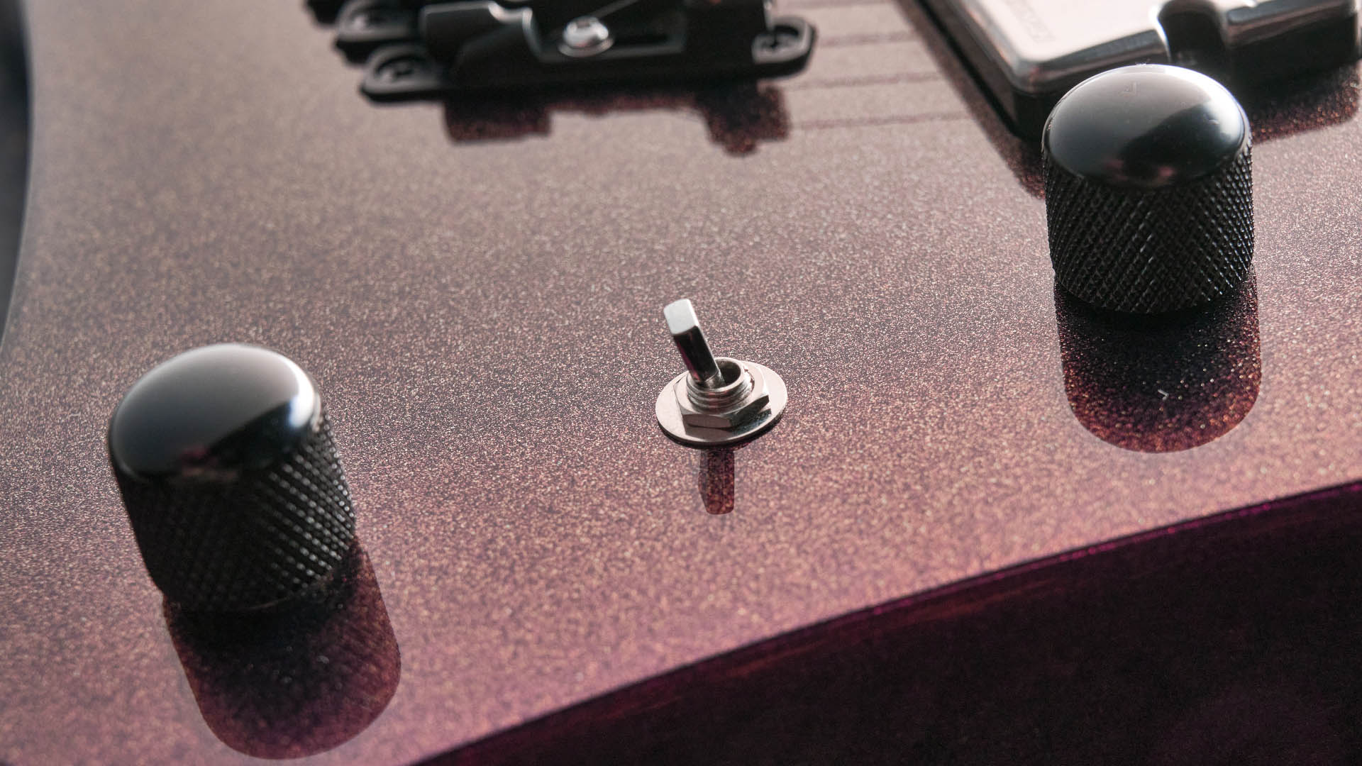 Ibanez A528