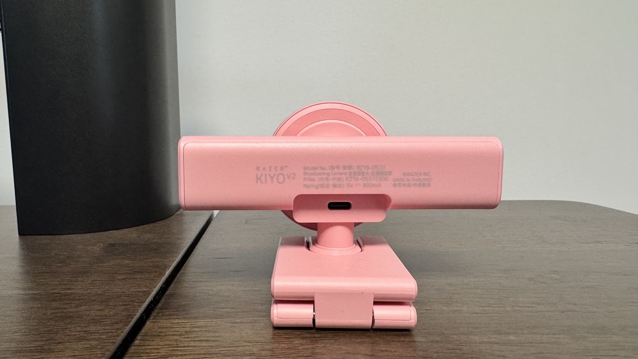 The pink Razer Kiyo V2