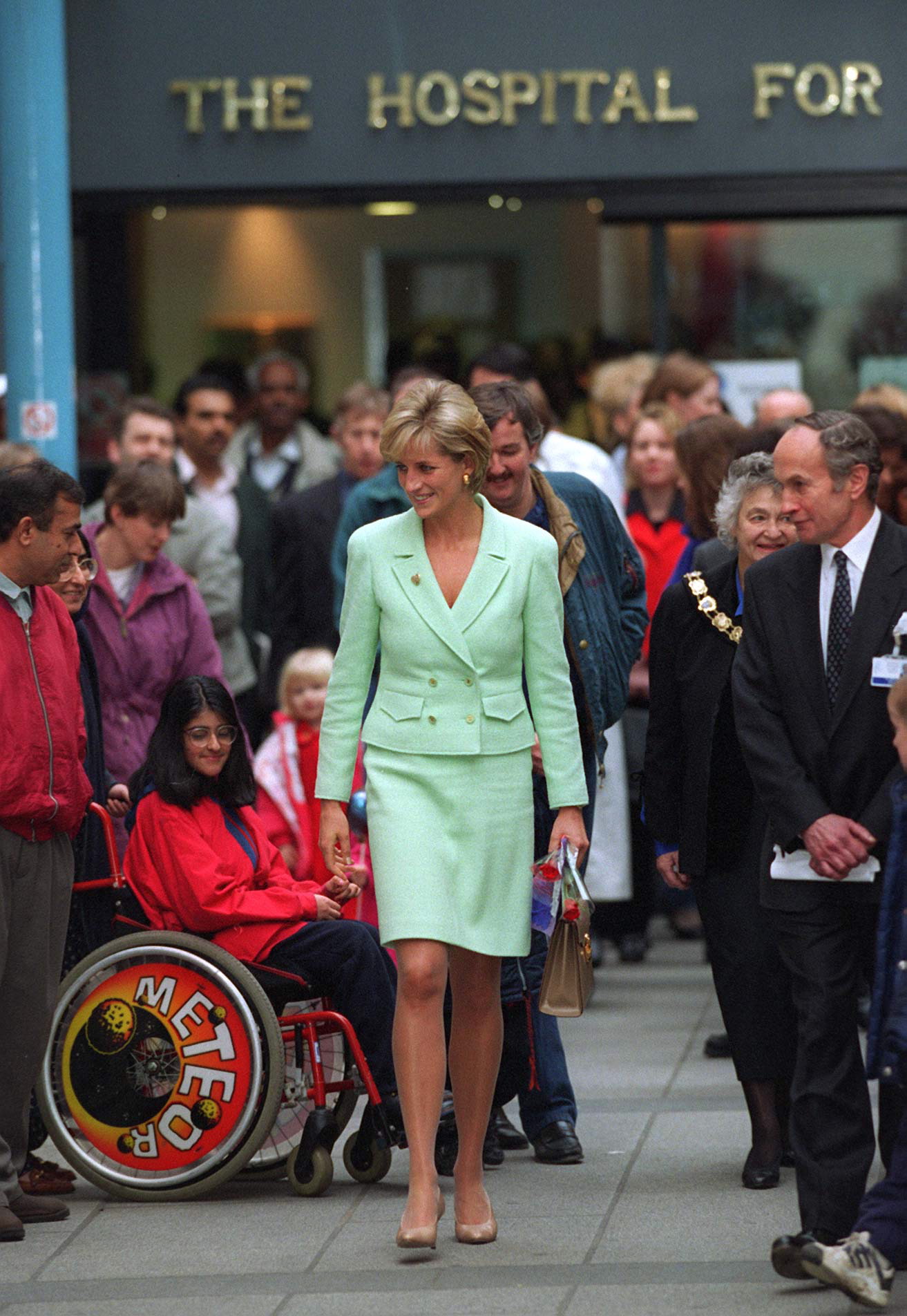 Princess Of Wales, Opening The New Renal Unit At Great Ormond Street Hospital, London in 1997