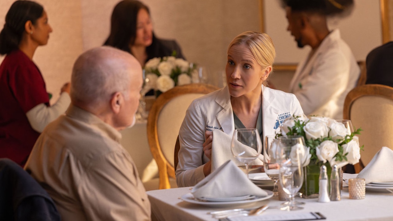 Hannah arguing with her dad in Chicago Med Season 11x09