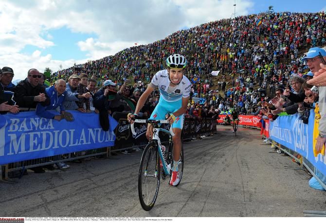 Fabio Aru was cheered vigorously along on the Zoncolan